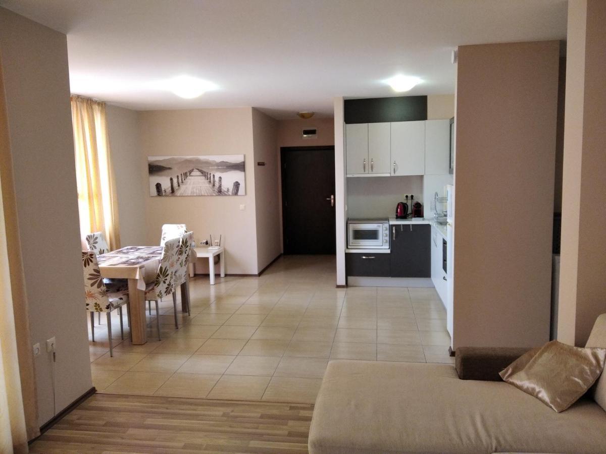 Victoria'S Apartments Несебр Экстерьер фото
