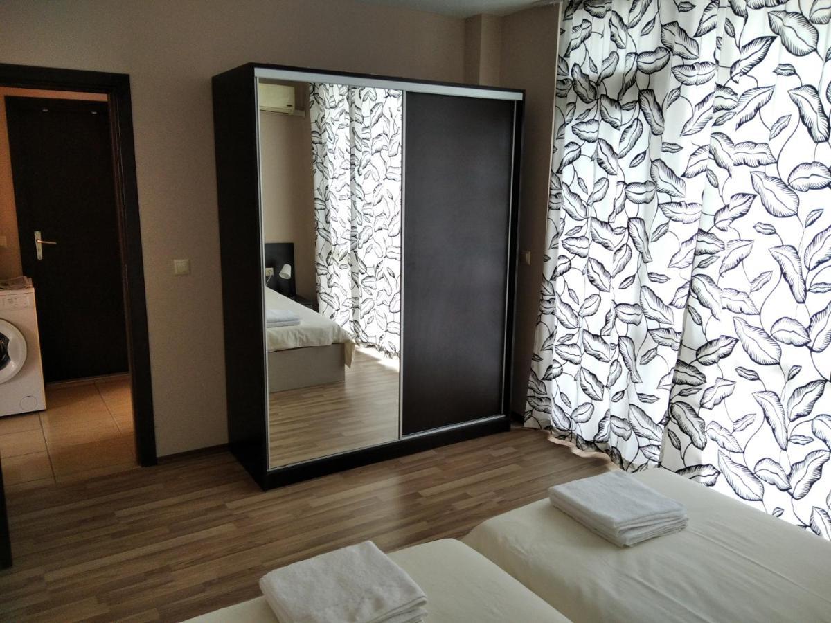 Victoria'S Apartments Несебр Экстерьер фото